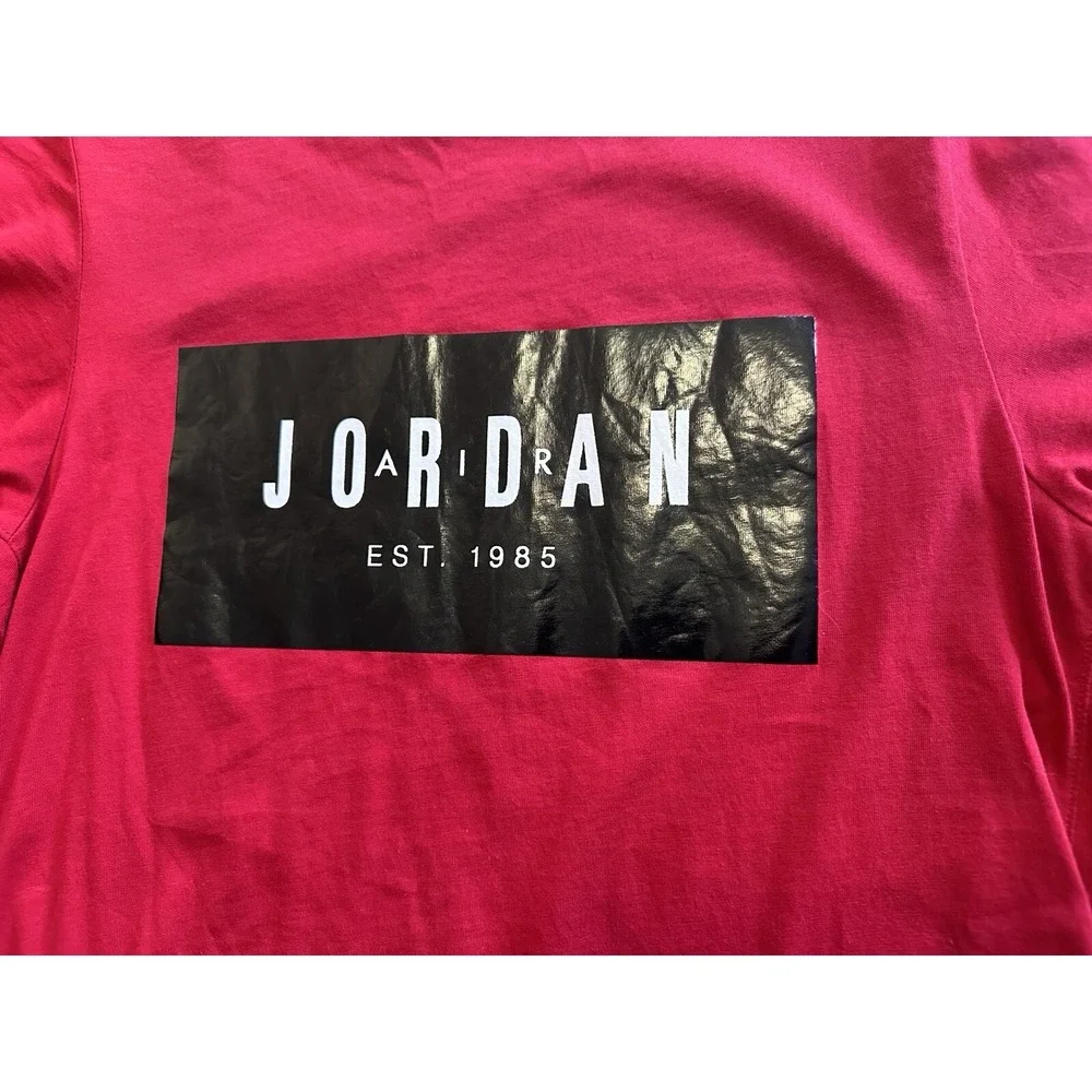 Rare Air Jordan T-Shirt Mens Small Red Cotton Box Logo Crew Neck‎ CJ9624-687